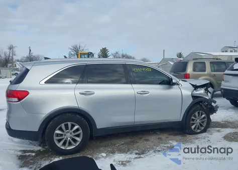 2016 Kia Sorento 2.4L Lx из США, поврежденный, VIN 5XYPGDA39GG081272